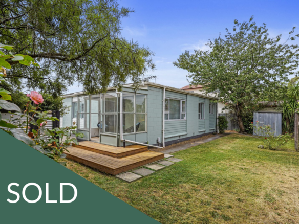 2/14 Kawau Crescent, Bromley